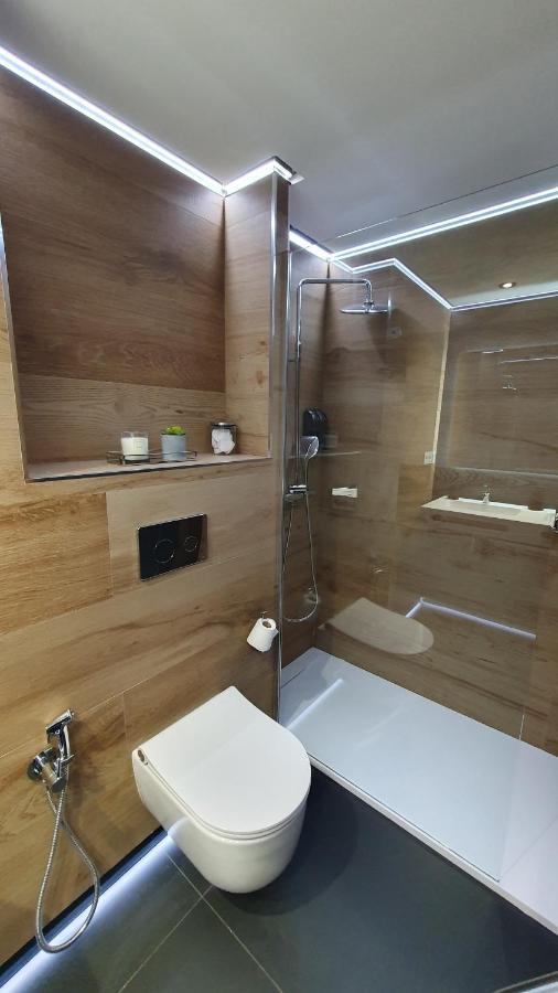 Apartamento Centro De Granada Vistas Fantasticas Y Un Parking Gratis Appartement Buitenkant foto